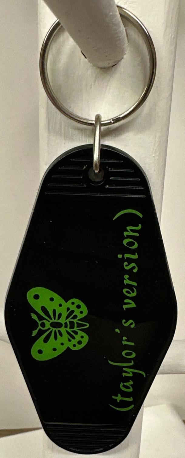 Vintage Inspired Motel Keychain Taylor's Version Black